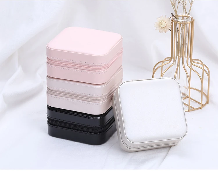 Wholesale Custom Logo Handmade Magnetic Luxury Velvet Pu Leather Gift Ring Jewelry Storage Box Luxury Jewelry Box With Logo, Customized color jewelry box with logo
Wholesale Custom Logo Handmade Magnetic Luxury Velvet Pu Leather Gift Ring Jewelry Storage Box Luxury Jewelry Box With Logo, Customized color jewelry box with logo