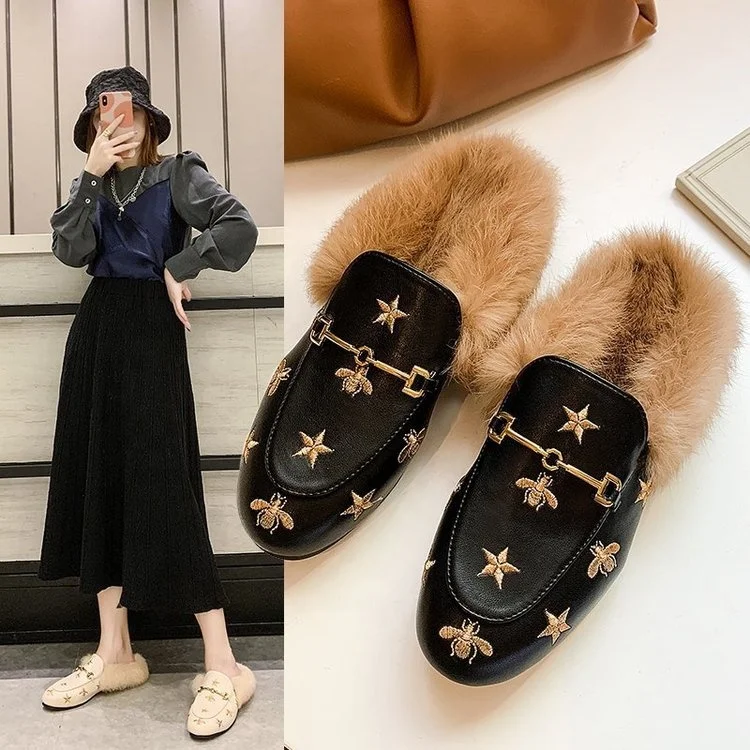 

Wholesales women Web celebrity 2020 autumn/winter shoes new bee metal half tow woolen slippers female, As picture