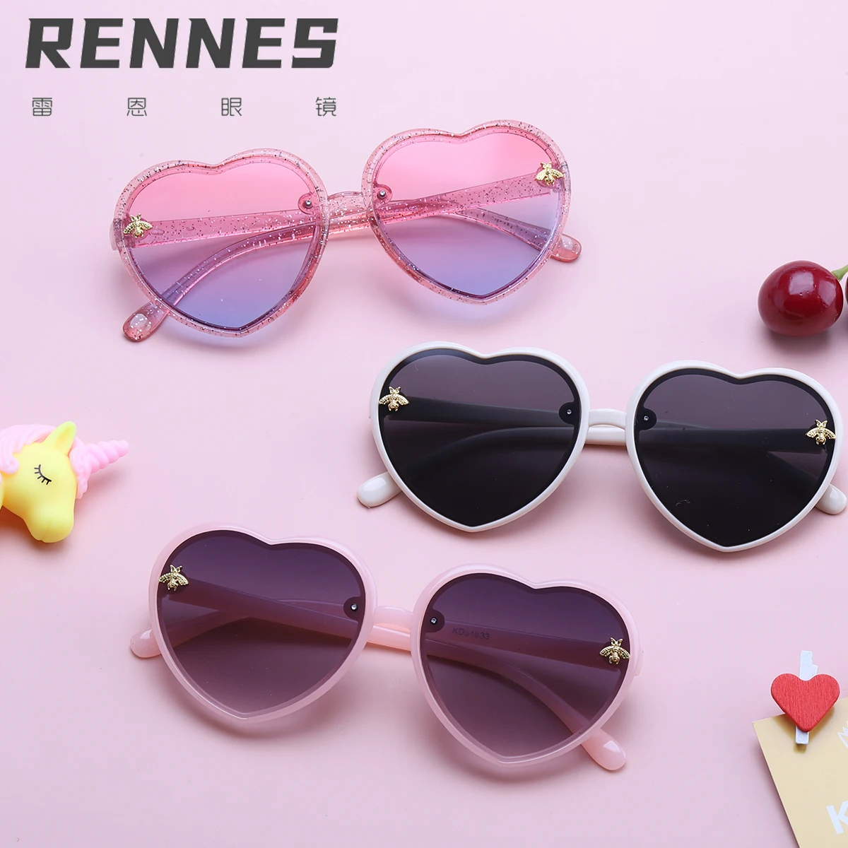 RENNES 2021 New Korean style retro heart frame bee personalized children's sunglasses fashion children's sunglasses
RENNES 2021 New Korean style retro heart frame bee personalized children's sunglasses fashion children's sunglasses