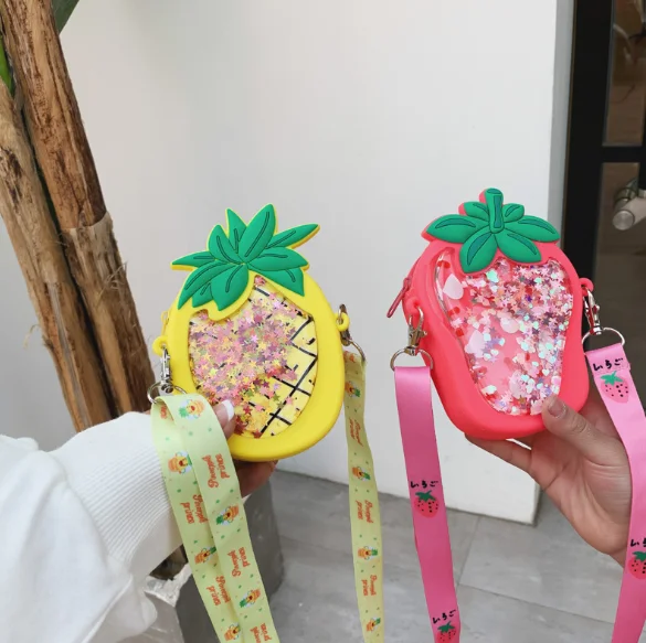 Creative Quicksand Silicone Bag School Supplies Storage Bag Silicone Coin Purse Pineapple Zipper Clutch Female, Green 
Creative Quicksand Silicone Bag School Supplies Storage Bag Silicone Coin Purse Pineapple Zipper Clutch Female, Green