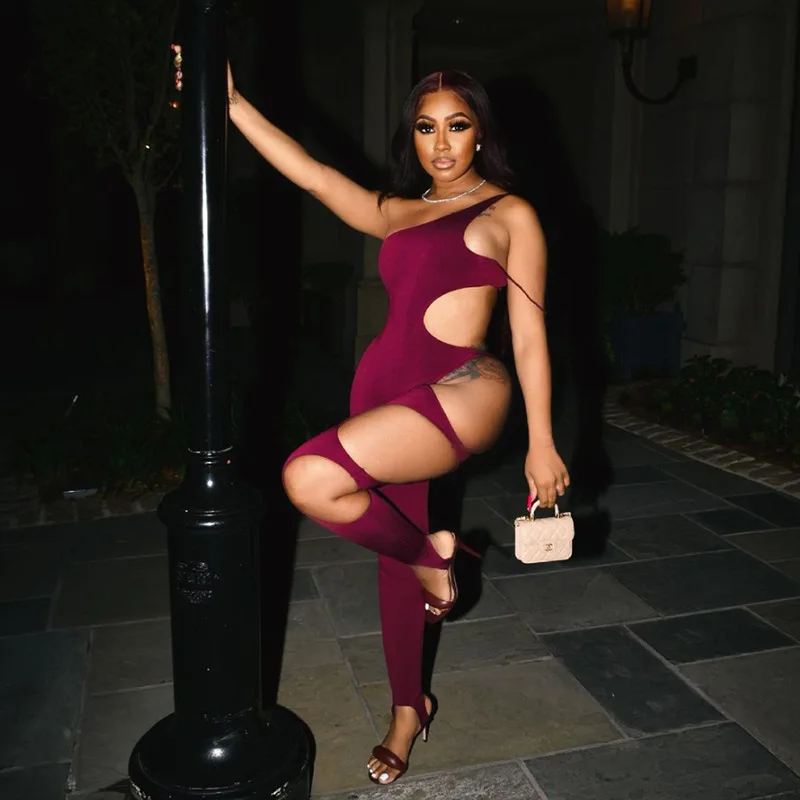 Wholesale Women Trendy Plain One Shoulder Side Hollow Out Bodycon One Piece Jumpsuits, Photo shows
Wholesale Women Trendy Plain One Shoulder Side Hollow Out Bodycon One Piece Jumpsuits, Photo shows