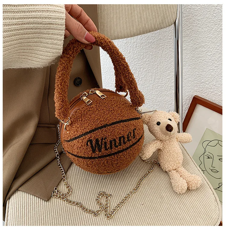 2020 Fashion Ladies Pink Round Lamb Wool Chain Crossbody Bags Women Basketball Handbags, White, black, pink, brown
2020 Fashion Ladies Pink Round Lamb Wool Chain Crossbody Bags Women Basketball Handbags, White, black, pink, brown
