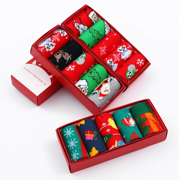 New winter fashion personality box Christmas tube sock fashion gift box christmas novelty socks santa snowman socks
New winter fashion personality box Christmas tube sock fashion gift box christmas novelty socks santa snowman socks