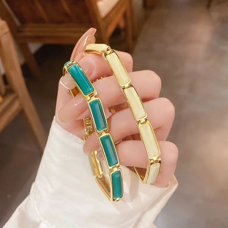 2023 Summer New Arrival Gold Plated Opal Bracelet Luxury Geometric Opal Bangle Bracelet Jewelry for Women
2023 Summer New Arrival Gold Plated Opal Bracelet Luxury Geometric Opal Bangle Bracelet Jewelry for Women