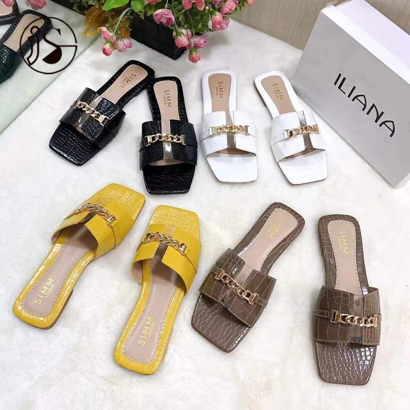 Excellent quality women slippers new thick-soled adult casual flat shoes ladies sandals Fashion 2021 fancy sandals, Picture
Excellent quality women slippers new thick-soled adult casual flat shoes ladies sandals Fashion 2021 fancy sandals, Picture