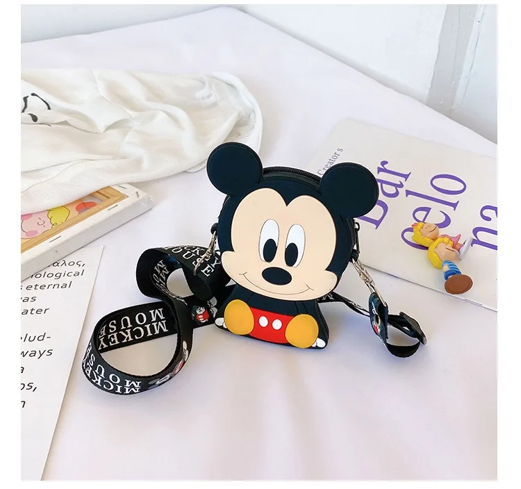 2021 Mini Waterproof Silicone Children's Change Wallet Student Messenger Shoulder Bag Kids Cute Cartoon Small Coins Purse, Same as picture
2021 Mini Waterproof Silicone Children's Change Wallet Student Messenger Shoulder Bag Kids Cute Cartoon Small Coins Purse, Same as picture