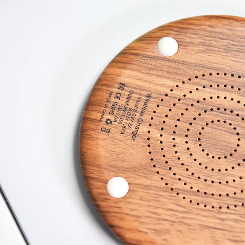 Qi walnut wireless charger 15W suitable for smart phone gift customization wireless charger
Qi walnut wireless charger 15W suitable for smart phone gift customization wireless charger
