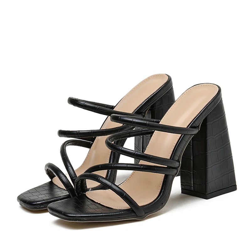 Sexy Mules shoes women Square heel slippers Women Summer high heels Square toe Slides Ladies shoes White Black
Sexy Mules shoes women Square heel slippers Women Summer high heels Square toe Slides Ladies shoes White Black