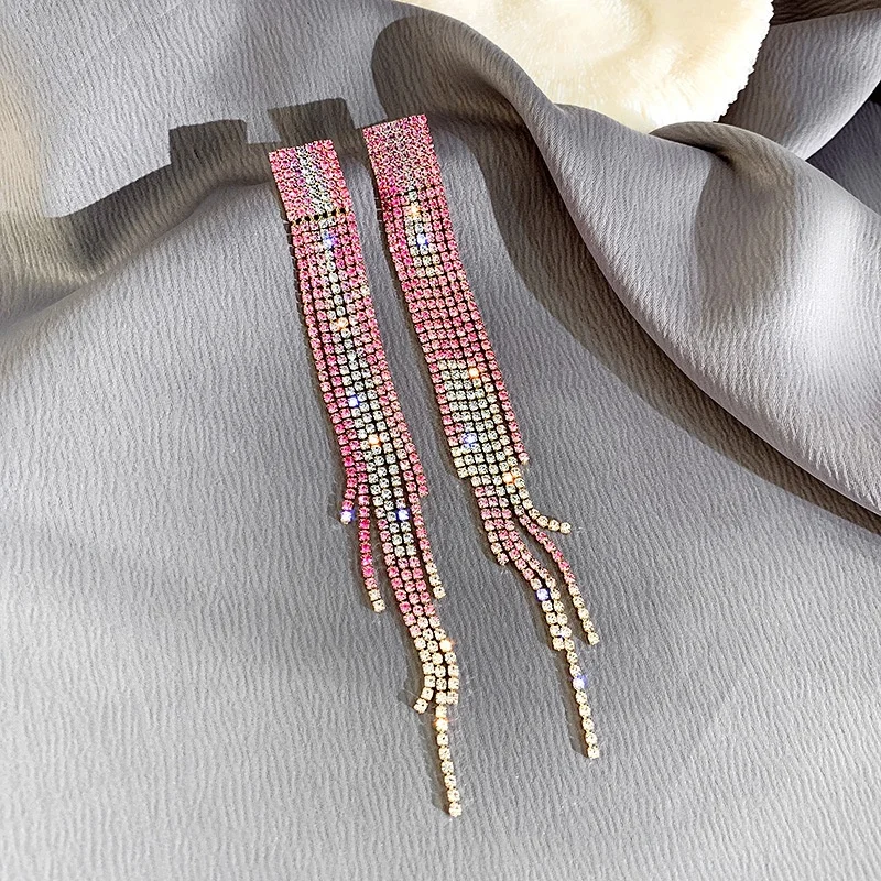High quality Long Tassel Drop Earrings for Women Korean Style Shiny Crystal Dangle Earring Weddings Party Fashion Jewelry Gifts, Picture shows
High quality Long Tassel Drop Earrings for Women Korean Style Shiny Crystal Dangle Earring Weddings Party Fashion Jewelry Gifts, Picture shows