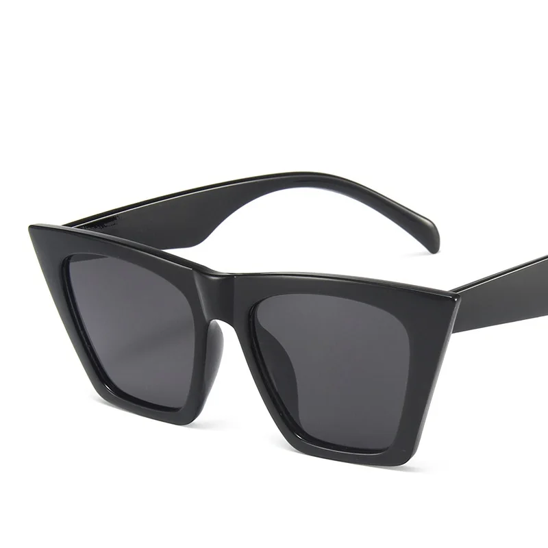 2021 New Fashion Sunglasses Women Fashionable Gradient Grey Shades Women Oversized Cateye Sunglasses
2021 New Fashion Sunglasses Women Fashionable Gradient Grey Shades Women Oversized Cateye Sunglasses