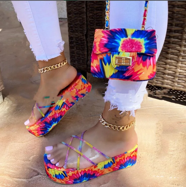 Trendy colorful jelly diamond sandals matching bags set for women and ladies 
Trendy colorful jelly diamond sandals matching bags set for women and ladies