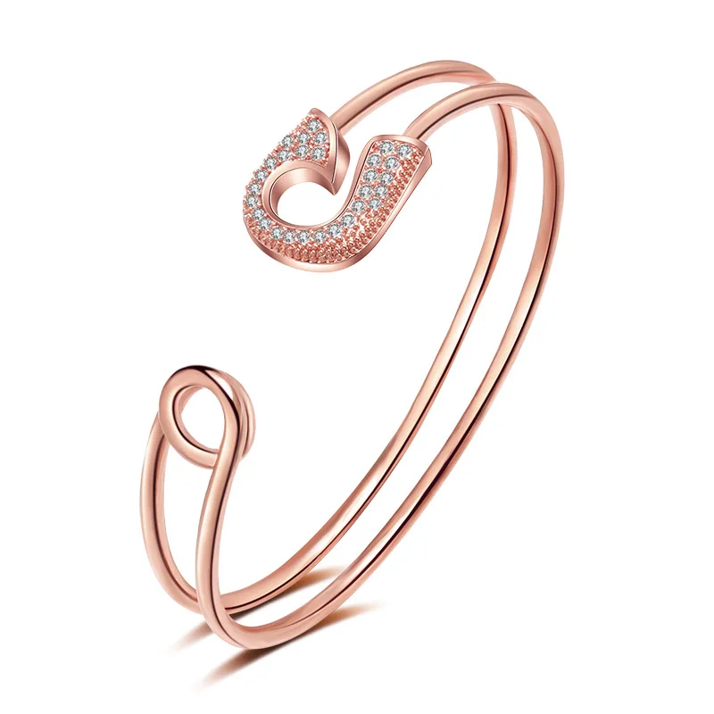 2021 Korean Style Simple Cubic Zircon Bracelet Rose Gold Hollow Crystal Rhinestone Bangle Bracelet
2021 Korean Style Simple Cubic Zircon Bracelet Rose Gold Hollow Crystal Rhinestone Bangle Bracelet