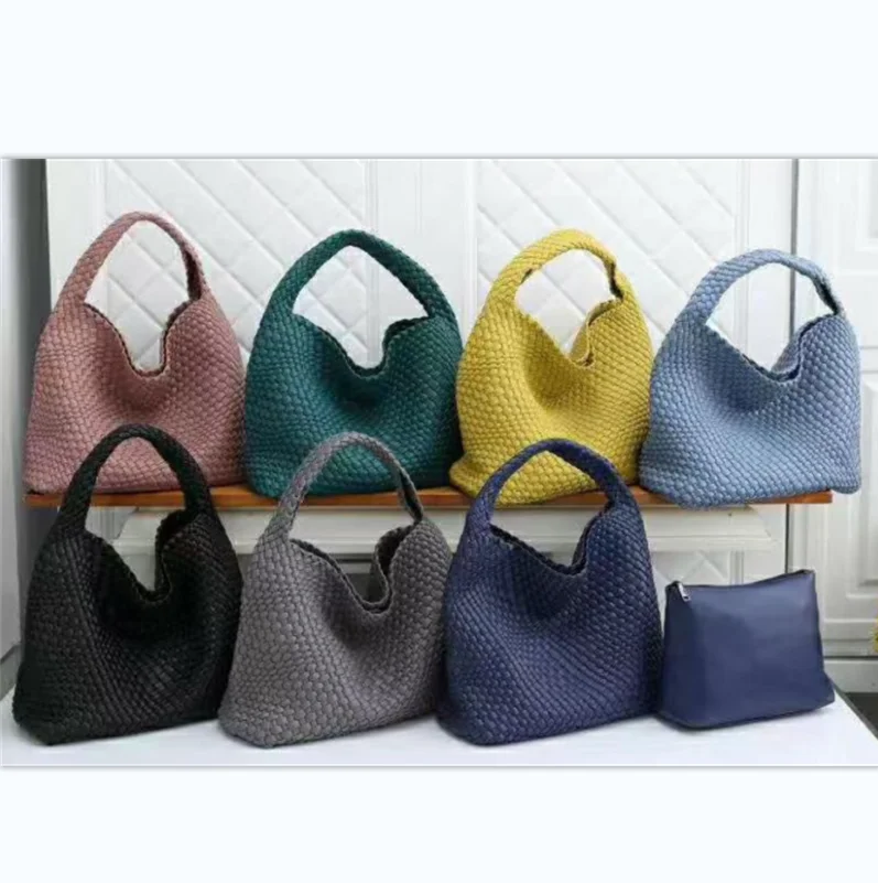 2020 Trending Wholesale Ladies Woven Tote Bag High Quality and Big Capacity PU Handbag with Small Purse for Women
2020 Trending Wholesale Ladies Woven Tote Bag High Quality and Big Capacity PU Handbag with Small Purse for Women