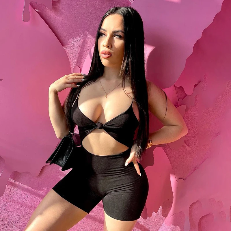 Bomblook K21RP198 Casual Hollow Women Bodycon Romper Sleeveless Solid Color Women Sexy Romper
Bomblook K21RP198 Casual Hollow Women Bodycon Romper Sleeveless Solid Color Women Sexy Romper