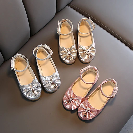 Baby girls shoes Bow Design Princess Children's Sandals Rubber slides footwear Casual Canvas Shoes For Kids, Pink, gold, silver
Baby girls shoes Bow Design Princess Children's Sandals Rubber slides footwear Casual Canvas Shoes For Kids, Pink, gold, silver