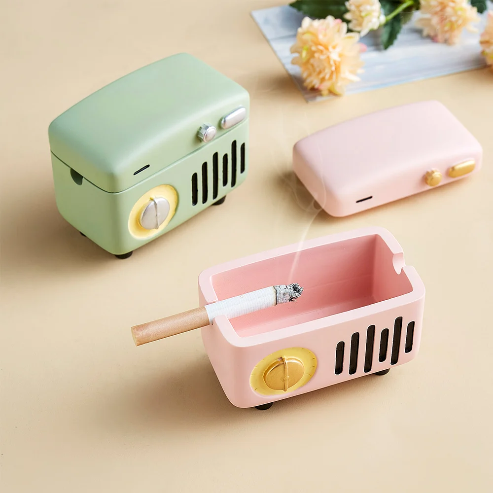Retro Creative Radio Ashtray Cover Cute Portable Ashtray Nordic Home Decoration Accessories for Boyfriend Gifts Cigar Ashtray
Retro Creative Radio Ashtray Cover Cute Portable Ashtray Nordic Home Decoration Accessories for Boyfriend Gifts Cigar Ashtray