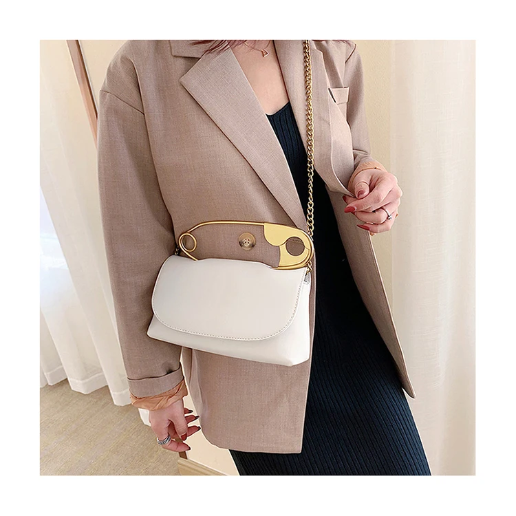 Elegant Handbag Cosmetic bag Elegant Phone Purse Feminina Crossbody Bag Pockets Femm Metal Top Handle Safety Pin Purse Bag
Elegant Handbag Cosmetic bag Elegant Phone Purse Feminina Crossbody Bag Pockets Femm Metal Top Handle Safety Pin Purse Bag