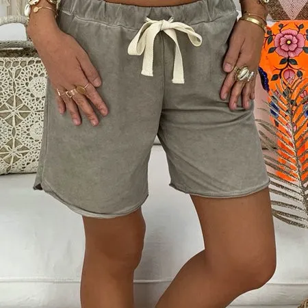 Summer Distressed Women's Shorts Elastic Waist Loose Casual Shorts Plus Size Stitching Pocket Retro Shorts, As shown
Summer Distressed Women's Shorts Elastic Waist Loose Casual Shorts Plus Size Stitching Pocket Retro Shorts, As shown