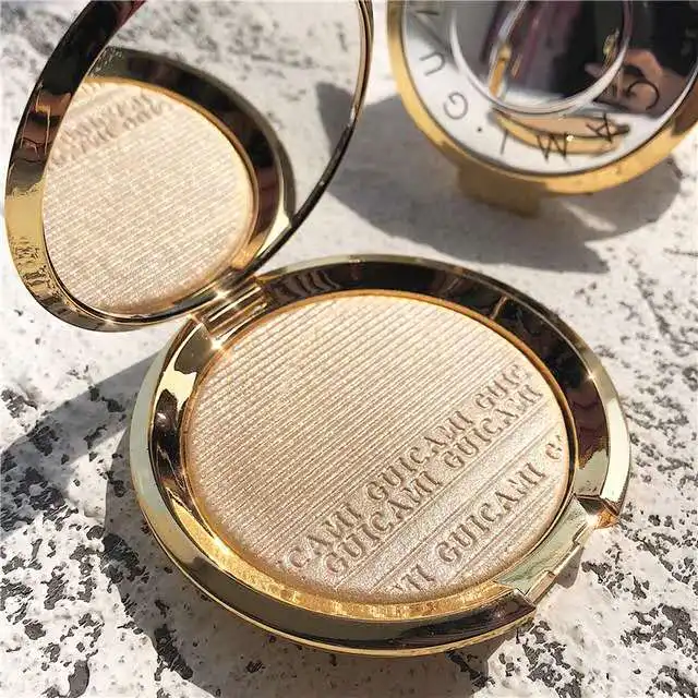 GUICAMI 7 Colors UFO High Gloss Repair Disk Bronzer Brightener Diamond Glitter Brighten Face Highlighter Makeup 
GUICAMI 7 Colors UFO High Gloss Repair Disk Bronzer Brightener Diamond Glitter Brighten Face Highlighter Makeup