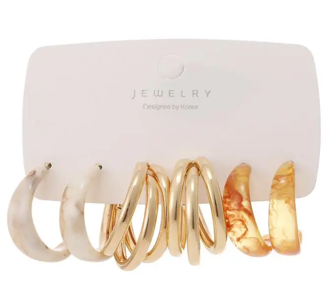 Korea minimalist Butterfly earrings set combination set daily versatile heart earrings
Korea minimalist Butterfly earrings set combination set daily versatile heart earrings
