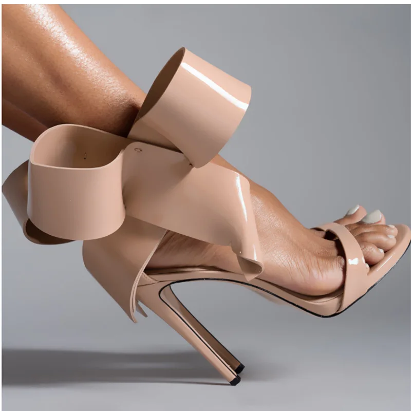 34-43 Spring and Summer Round bow sandals Slim Heel High Heel Open Toe Large Slip-on Sandals
34-43 Spring and Summer Round bow sandals Slim Heel High Heel Open Toe Large Slip-on Sandals