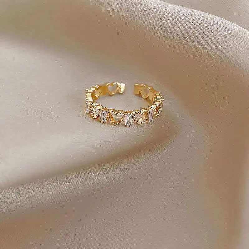 2021 Women's Banquet Jewelry Gold Plated Heart Shaped Opening Ring Simple Hollow Heart Finger Ring
2021 Women's Banquet Jewelry Gold Plated Heart Shaped Opening Ring Simple Hollow Heart Finger Ring