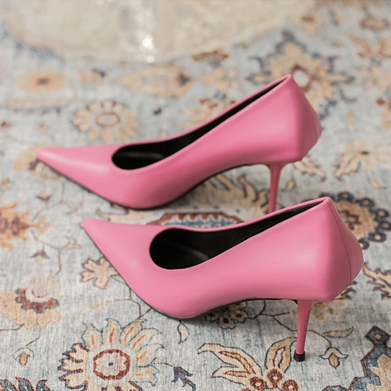 2022 Womens Elegant Concise Sexy Thin High Heels Designer Pointed Toe Slip On Autumn Pink Wedding Pumps Shoes SIze 34-40
2022 Womens Elegant Concise Sexy Thin High Heels Designer Pointed Toe Slip On Autumn Pink Wedding Pumps Shoes SIze 34-40