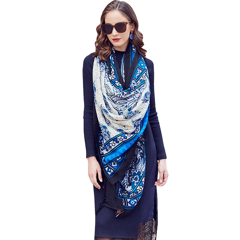 70cm Elegante Bufanda Estampada para Mujer Lujoso Chal C/álido con Borla Suave Pashmina Estilo Paisley /Étnico Uso en Oto/ño Invierno 200