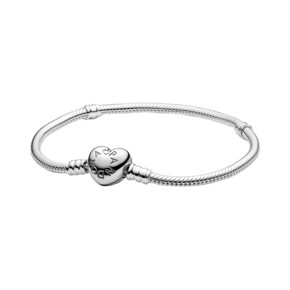 925 Sterling Silver Moments Heart Buckle Bracelet With Clip Charm Fitness Jewelry, Silver color
925 Sterling Silver Moments Heart Buckle Bracelet With Clip Charm Fitness Jewelry, Silver color