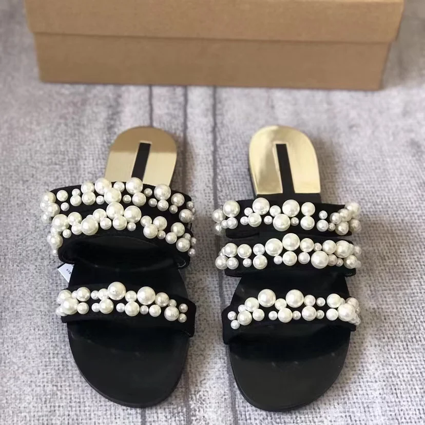 2022 Summer new arrival fashion flat pearl inlaid casual slippers women shoes outdoor beach vacation plus size slides&slippers, Black or customized
2022 Summer new arrival fashion flat pearl inlaid casual slippers women shoes outdoor beach vacation plus size slides&slippers, Black or customized