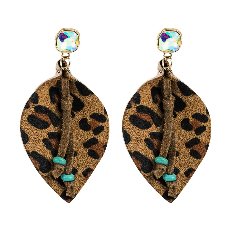 Wholesale Price Bohemia Jewelry High Quality Real Leather Leopard Earrings Accept Small Order Fashion Women Crystal Earrings
Wholesale Price Bohemia Jewelry High Quality Real Leather Leopard Earrings Accept Small Order Fashion Women Crystal Earrings