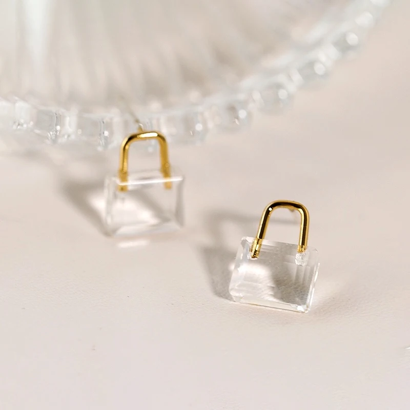Square Clear Pad Lock Acrylic Earrings for Women Crystal Glass Small Charm Bags Stud Earrings Stylish Dainty Minimalist Jewelry, Gold
Square Clear Pad Lock Acrylic Earrings for Women Crystal Glass Small Charm Bags Stud Earrings Stylish Dainty Minimalist Jewelry, Gold