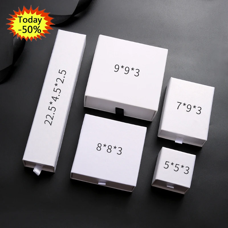 Wholesale High Quality Accept Custom Own Band And Logo Graceful Jewelry Gift Box Packaging
Wholesale High Quality Accept Custom Own Band And Logo Graceful Jewelry Gift Box Packaging