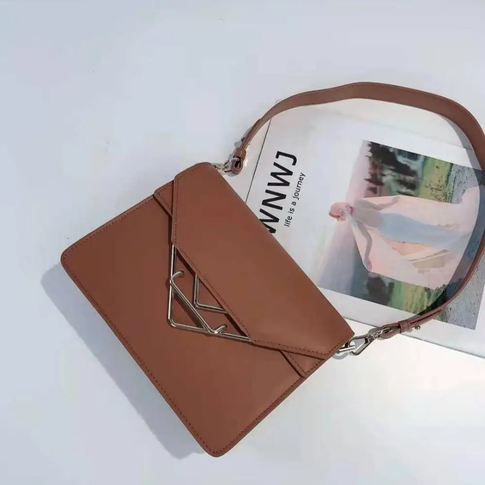 2021 Custom Genuine Leather Women Bag Ladies Tote Office Bags High Quality Shoulder Crossbody Handbag, Various colors
2021 Custom Genuine Leather Women Bag Ladies Tote Office Bags High Quality Shoulder Crossbody Handbag, Various colors