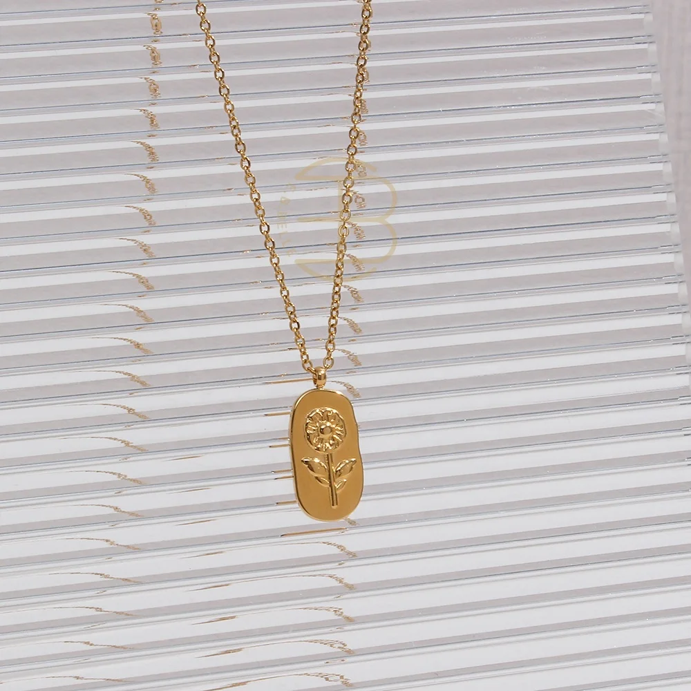 Irregular Plate Flower Necklaces Stainless Steel Tarnish Free Jewelry 18K Gold Plated Necklaces
Irregular Plate Flower Necklaces Stainless Steel Tarnish Free Jewelry 18K Gold Plated Necklaces