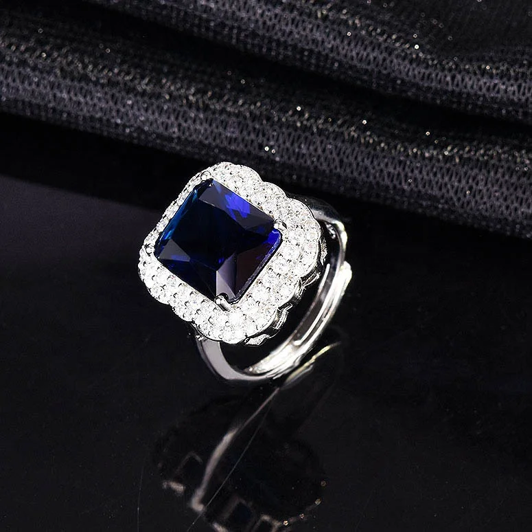Simple Fashion Square Green Blue Cubic Zircon Ring Ladies Crystal Finger Ring Luxury Silver Open Wedding Rings, Picture shows
Simple Fashion Square Green Blue Cubic Zircon Ring Ladies Crystal Finger Ring Luxury Silver Open Wedding Rings, Picture shows
