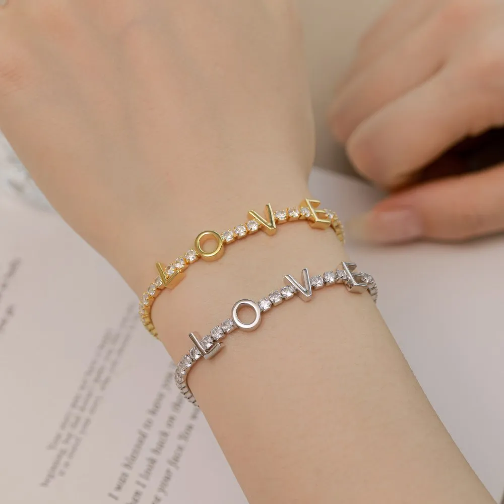 Dylam 925 Silver Women Mother'S Day With Luxury Adjustable Plated Gold Designer Heart Gemstone Jewelry Set Mama Hand Bracelets
Dylam 925 Silver Women Mother'S Day With Luxury Adjustable Plated Gold Designer Heart Gemstone Jewelry Set Mama Hand Bracelets