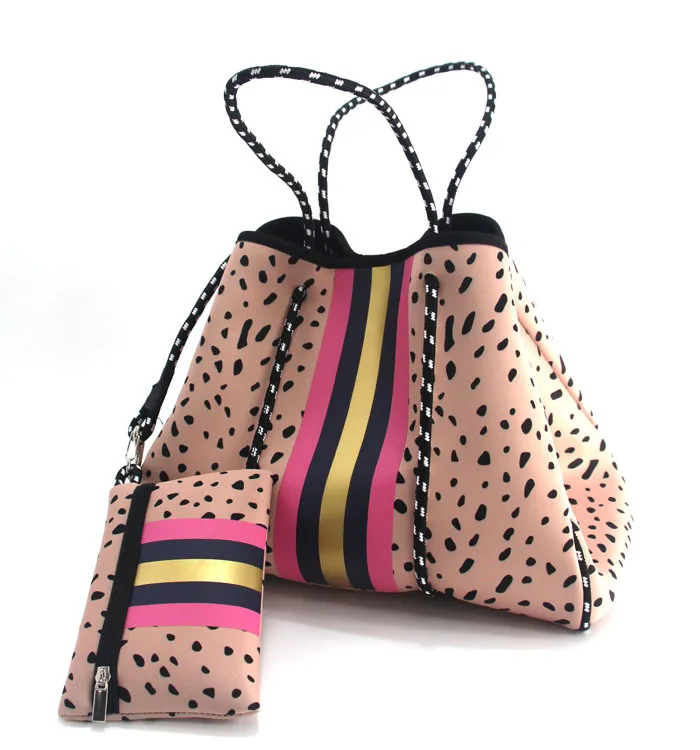 Stripe Design Neoprene Fashion Customized Beach Handbag Waterproof leopard Neoprene Tote Bag, Customized color
Stripe Design Neoprene Fashion Customized Beach Handbag Waterproof leopard Neoprene Tote Bag, Customized color