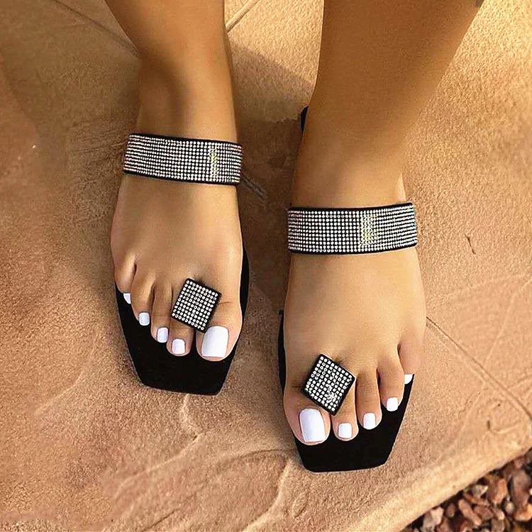 Summer Bling Luxury Sparkly Rhinestone Beach Thin Women Flip flogs Sandals, 3 colors
Summer Bling Luxury Sparkly Rhinestone Beach Thin Women Flip flogs Sandals, 3 colors