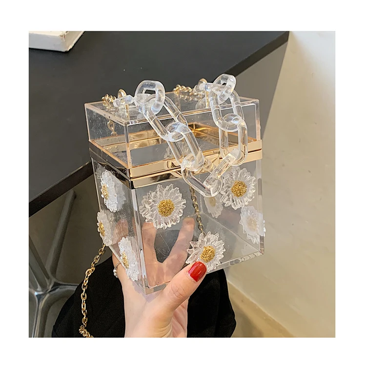 New Summer Beach Small Daisy Transparent Acrylic Handbags Ladies PVC Square Clutch Fashion Flowers Clear Jelly Tote Bags Bolsa
New Summer Beach Small Daisy Transparent Acrylic Handbags Ladies PVC Square Clutch Fashion Flowers Clear Jelly Tote Bags Bolsa