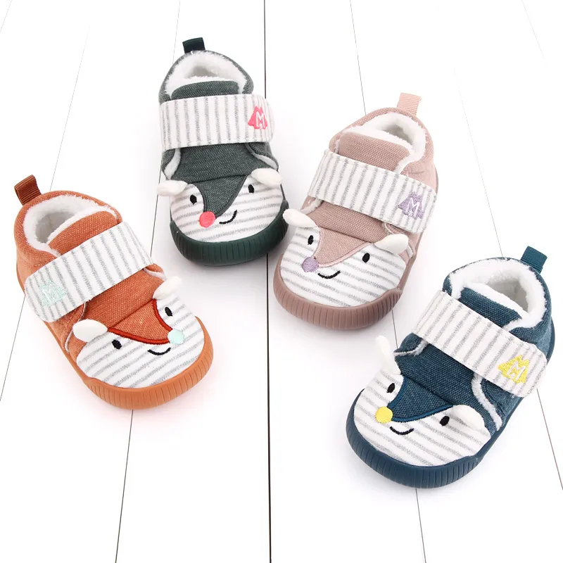 Warm Cute Animal Print Cotton Baby Shoes New Born Baby Walking Shoes Unisex supplier