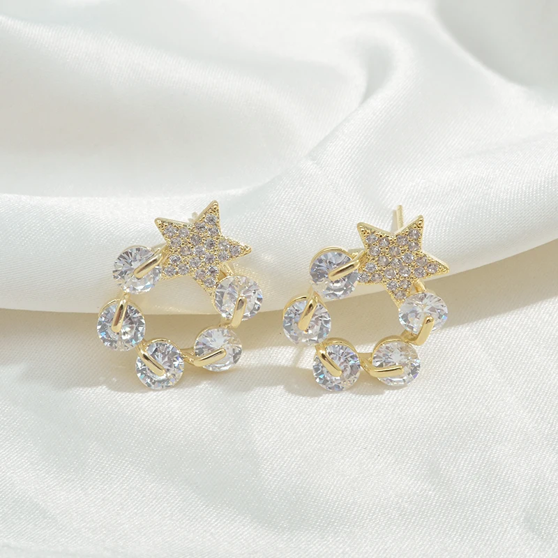 ED89243 Korean crystal diamond star round stud earrings fashion gold plated women jewelry
ED89243 Korean crystal diamond star round stud earrings fashion gold plated women jewelry