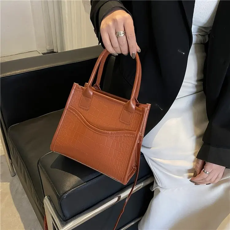 Lasvenis Wholesale Designer Ladies Bags Leather Shoulder Handbags Women Messenger, Customized color
Lasvenis Wholesale Designer Ladies Bags Leather Shoulder Handbags Women Messenger, Customized color
