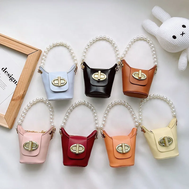 Korean Children Mini Bucket Bag Cute Kids Pearl Hand Bags Tote Baby Girls Princess Messenger Bag String Wallet Handbag Chain
Korean Children Mini Bucket Bag Cute Kids Pearl Hand Bags Tote Baby Girls Princess Messenger Bag String Wallet Handbag Chain