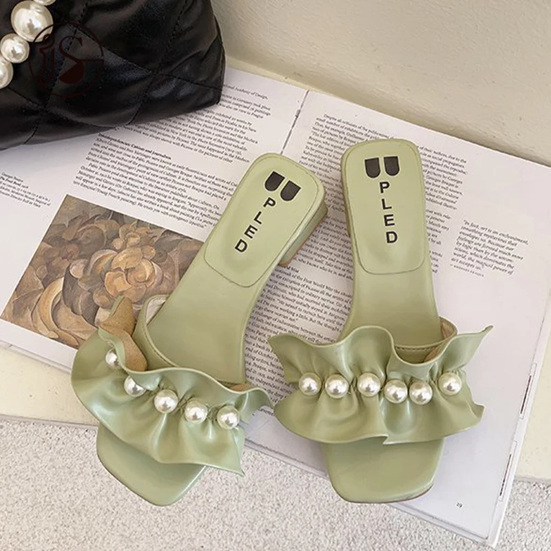 New trendy fashion sandals women colorful casual women low heels sandals height increasing slides wholesale women slides 2021, Customized color
New trendy fashion sandals women colorful casual women low heels sandals height increasing slides wholesale women slides 2021, Customized color