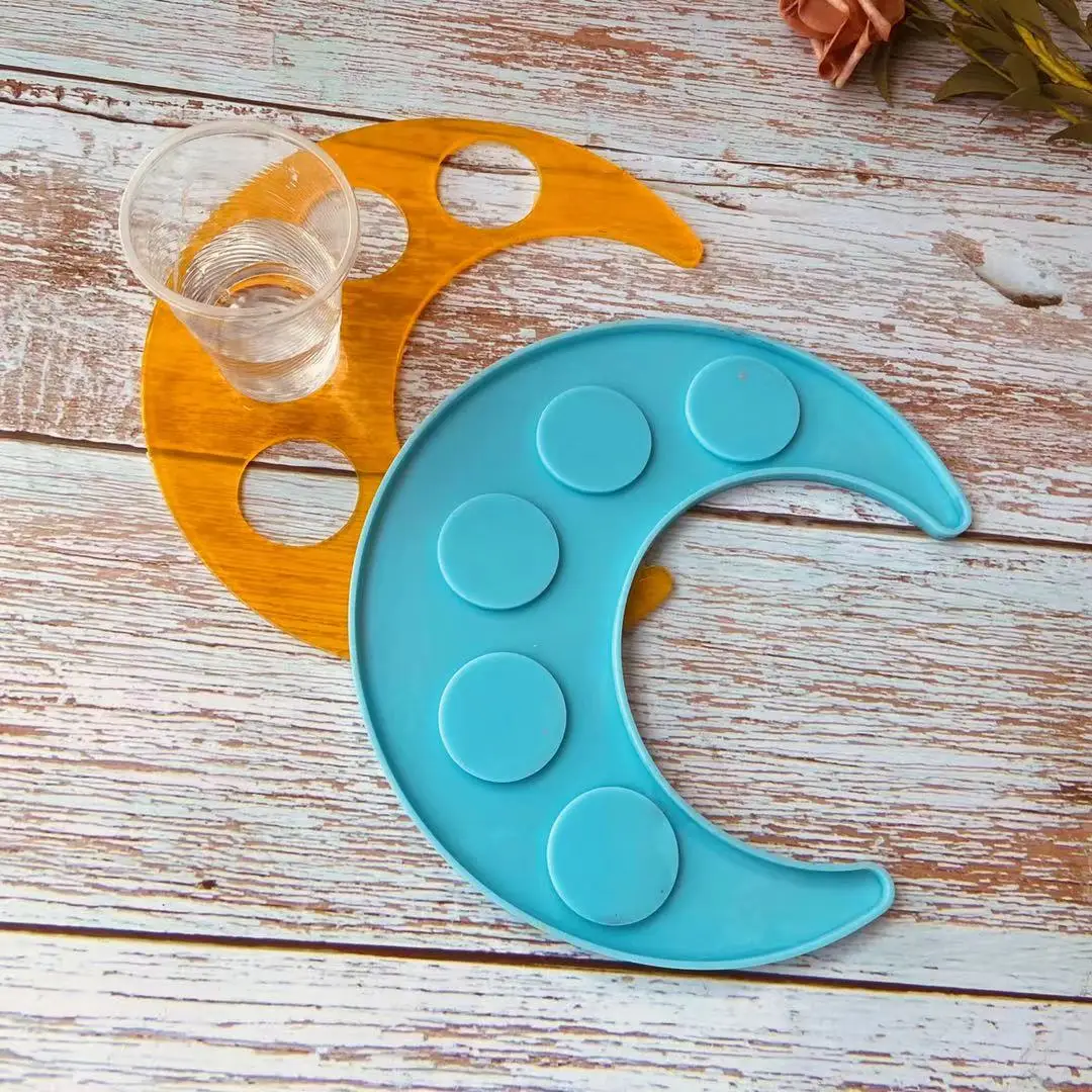 A088 5 hole moon tray wine bottle holder mold wine beer rack shot glass holder silicone mold
A088 5 hole moon tray wine bottle holder mold wine beer rack shot glass holder silicone mold