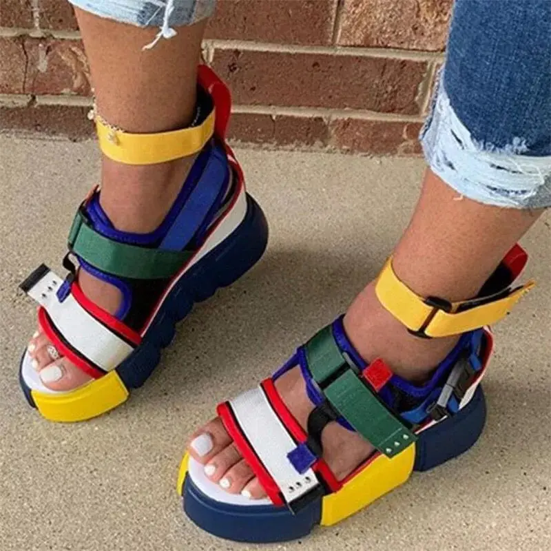 2020 Spring/summer new women outdoor cross rhinestone slippers bright diamond leisure beach mat non-slip PVC durable flip flop, As picture
2020 Spring/summer new women outdoor cross rhinestone slippers bright diamond leisure beach mat non-slip PVC durable flip flop, As picture