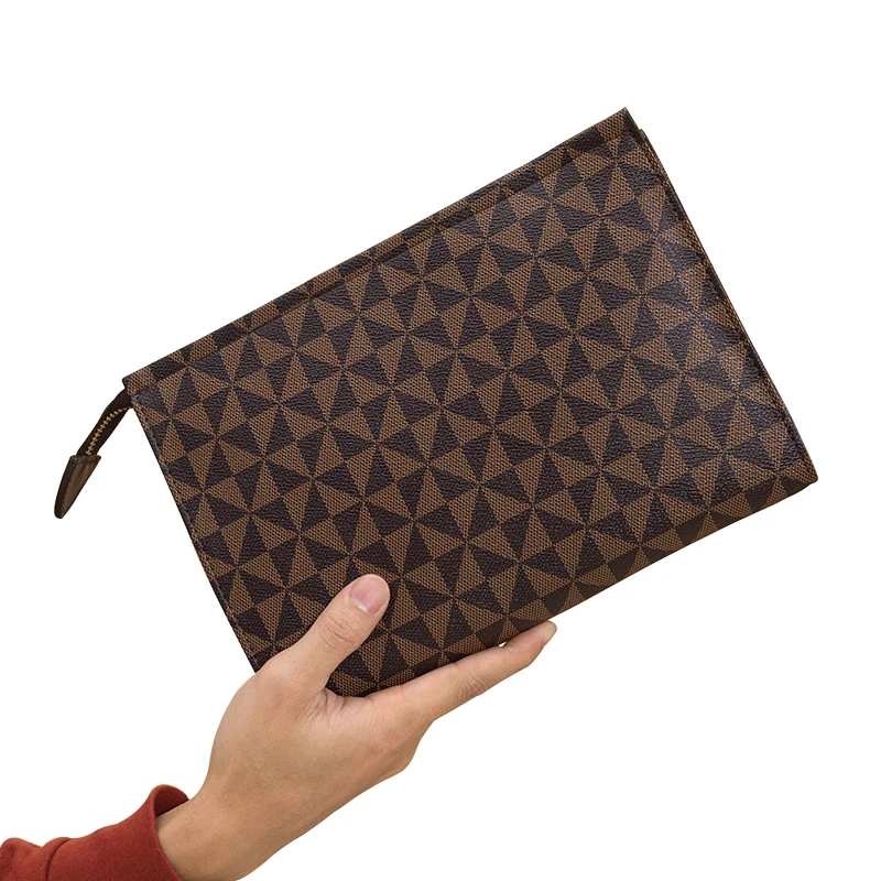 Trendy Luxury Brand Triangle Checkered Design Zipper Hand Bags Large Capacity Men's Purse Clutch Bag For Business 
Trendy Luxury Brand Triangle Checkered Design Zipper Hand Bags Large Capacity Men's Purse Clutch Bag For Business