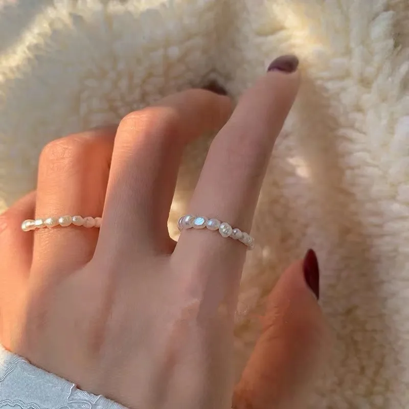 New Fashion Soft Chain Natural Freshwater Pearl Chain Finger Ring INS Handmade Elastic Beaded Pearl Adjustable Rings Women
New Fashion Soft Chain Natural Freshwater Pearl Chain Finger Ring INS Handmade Elastic Beaded Pearl Adjustable Rings Women