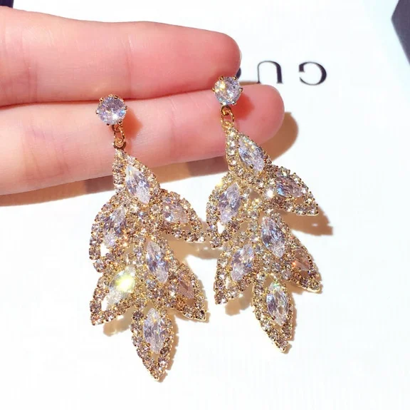 

New Fashion Korean Dangle Earrings For Women Exaggerated Super Flash Rhinestone Crystal Leaves Long Earrings, Picture shows